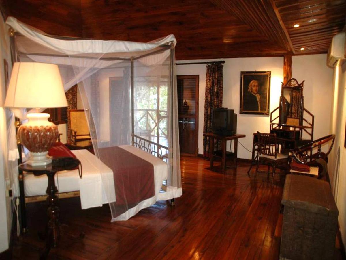 Отель Chauve Souris Relais Анс-Вольбер-Вилаж Экстерьер фото